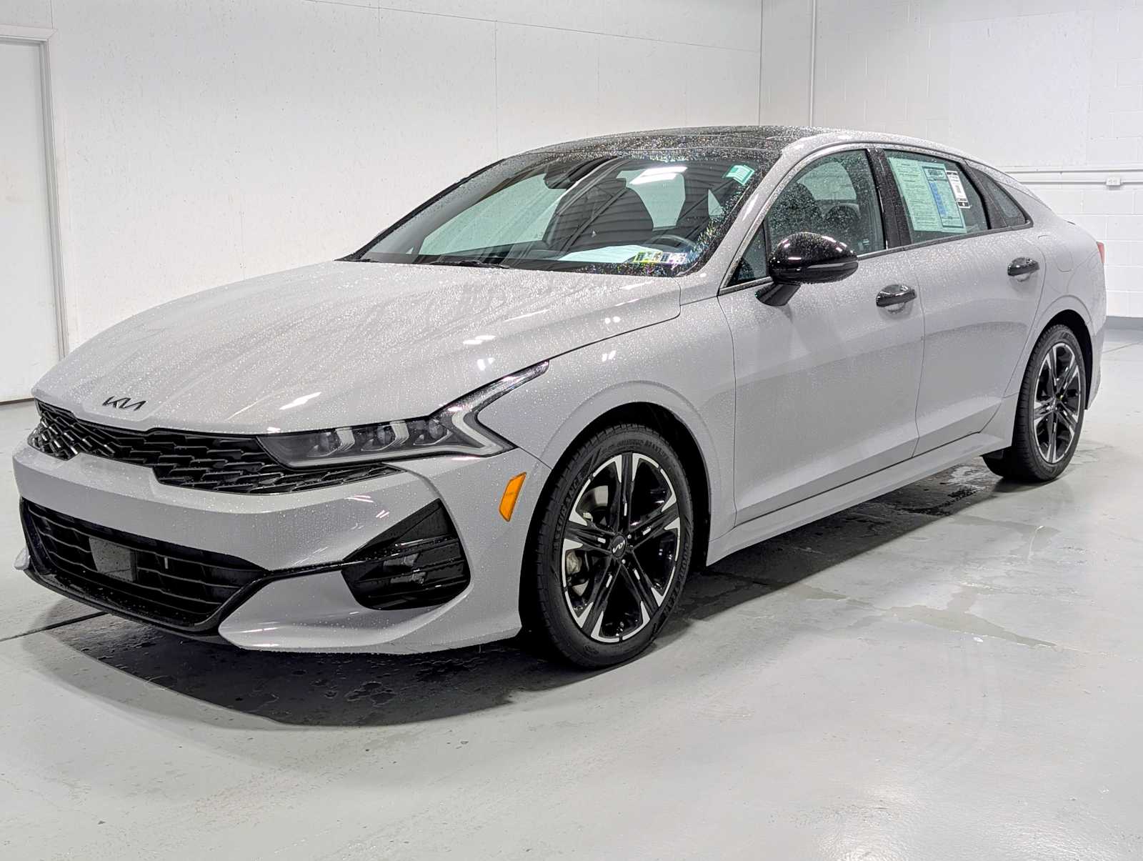 2023 Kia K5 GT-Line's photo