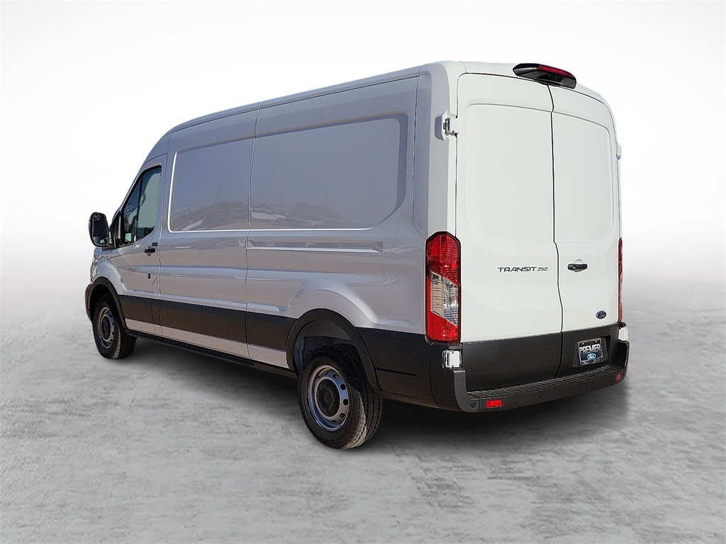 2025 Ford Transit photo 2