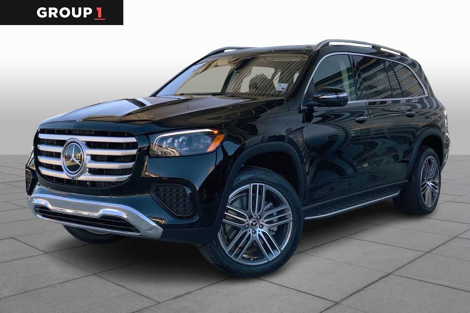 2025 Mercedes-Benz GLS Base's photo