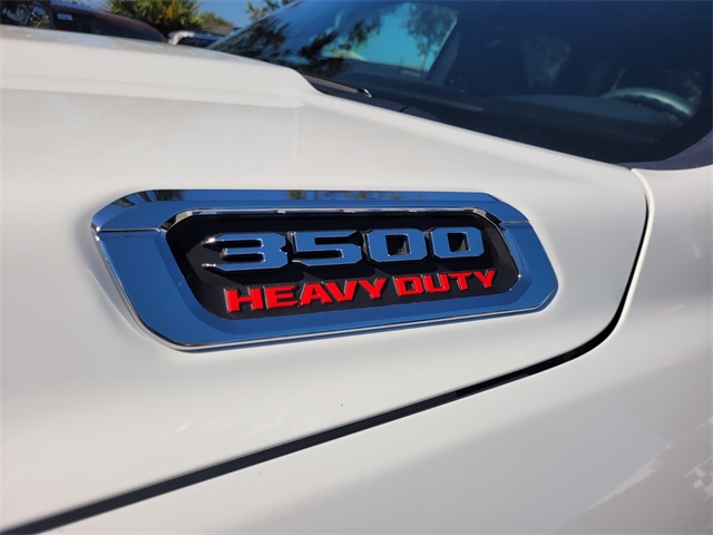 2026 Ram 3500 Tradesman photo 3