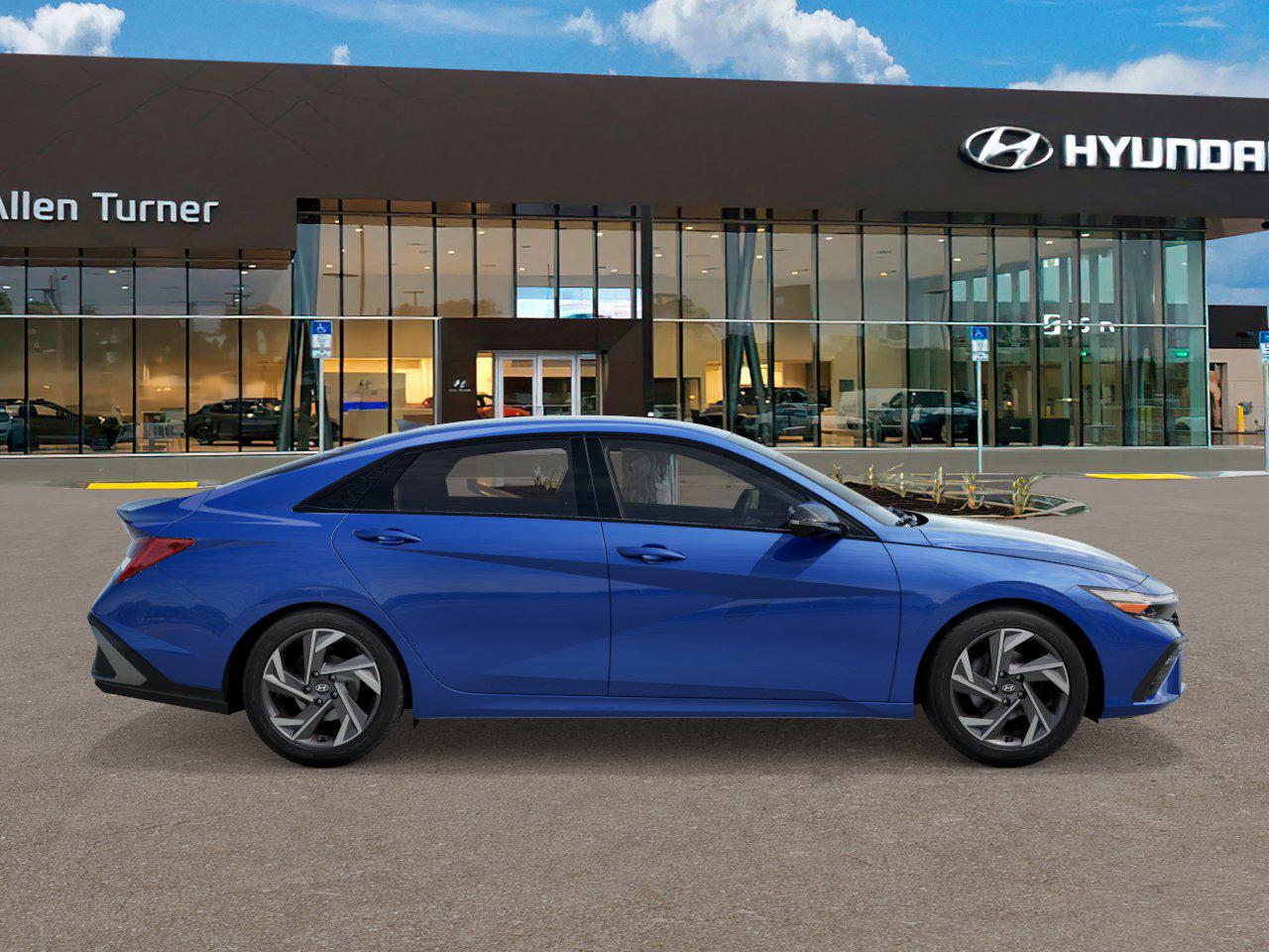 2025 Hyundai Elantra SEL Sport photo 7