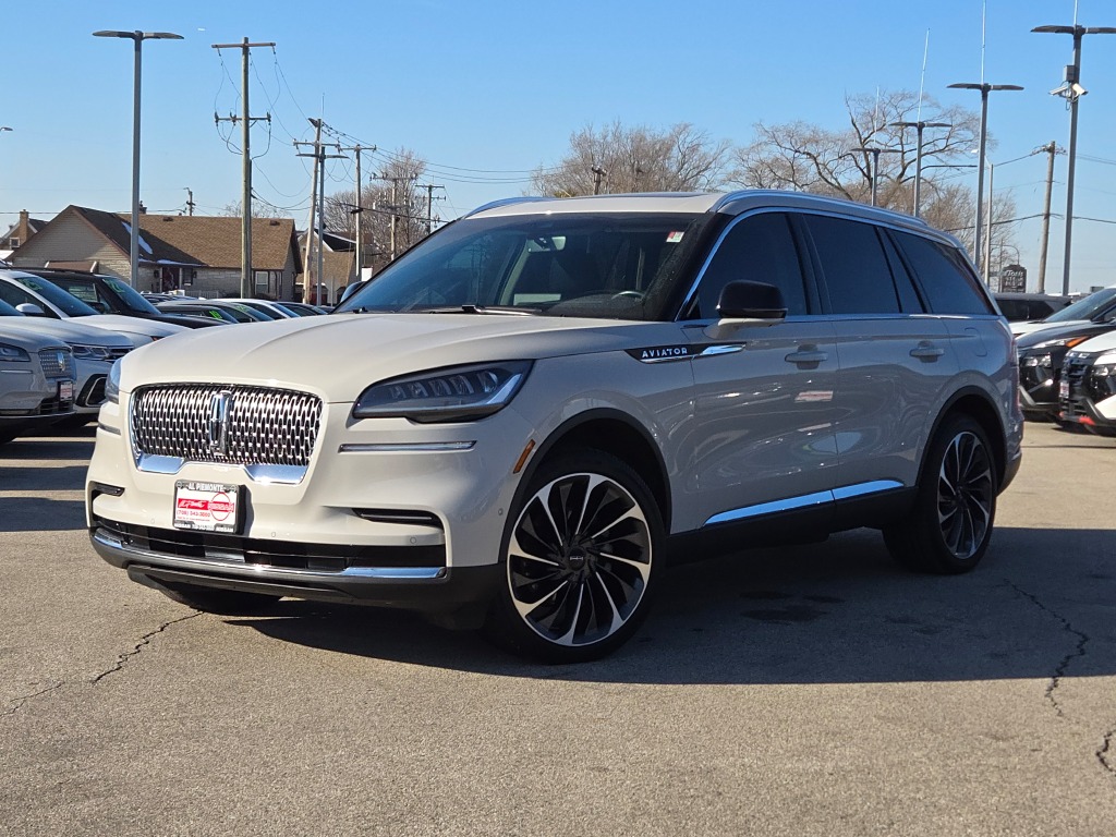2023 Lincoln Aviator Reserve's photo