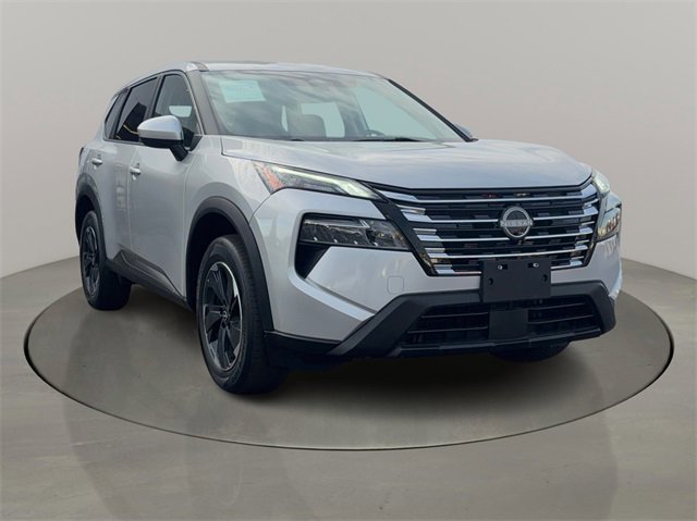 2024 Nissan Rogue SV's photo