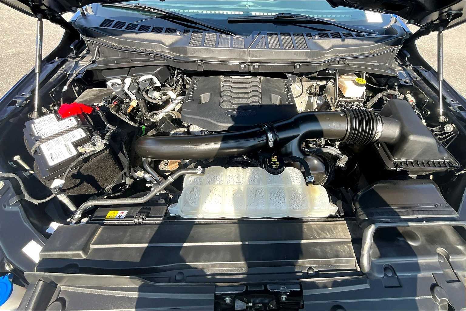 2023 Ford F-150 XLT photo 29