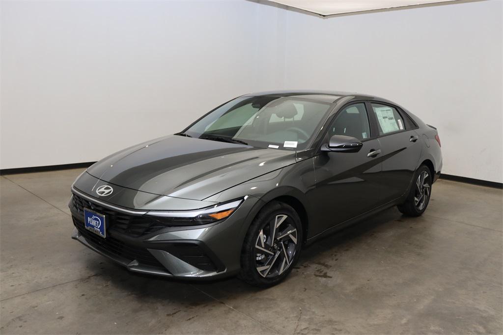 2025 Hyundai Elantra Hybrid SEL Sport photo 2