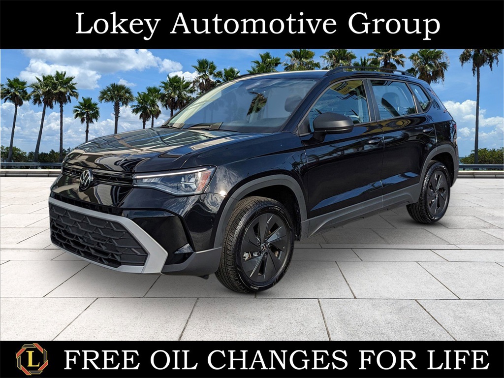 2025 Volkswagen Taos S's photo