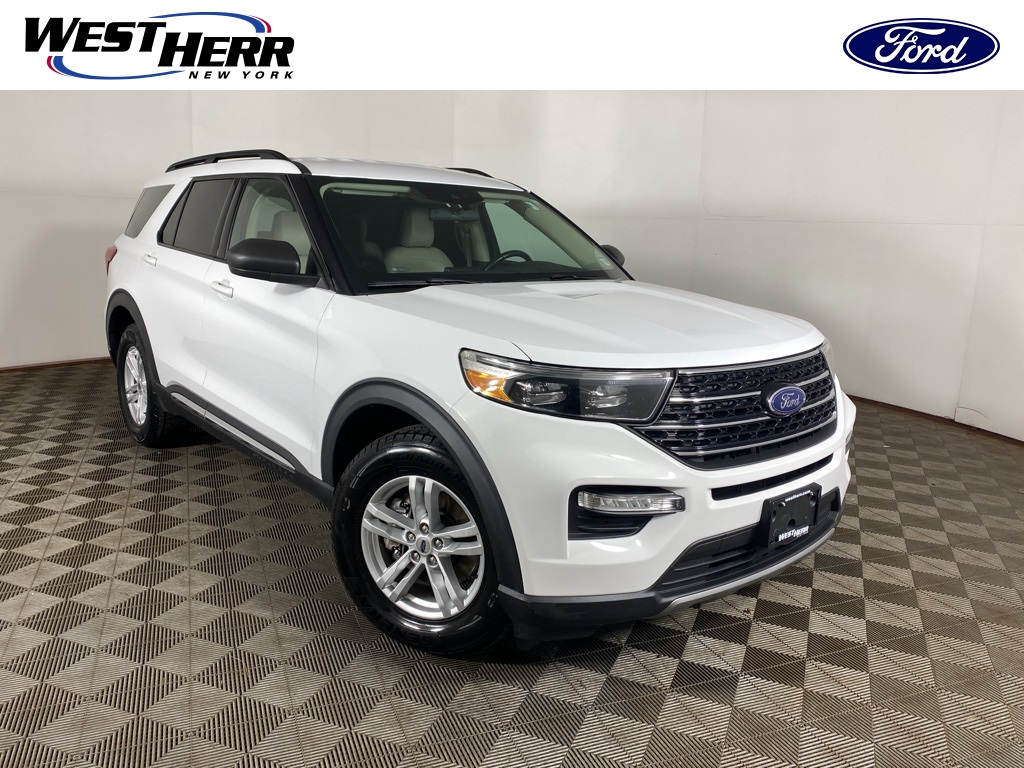 2020 Ford Explorer XLT's photo