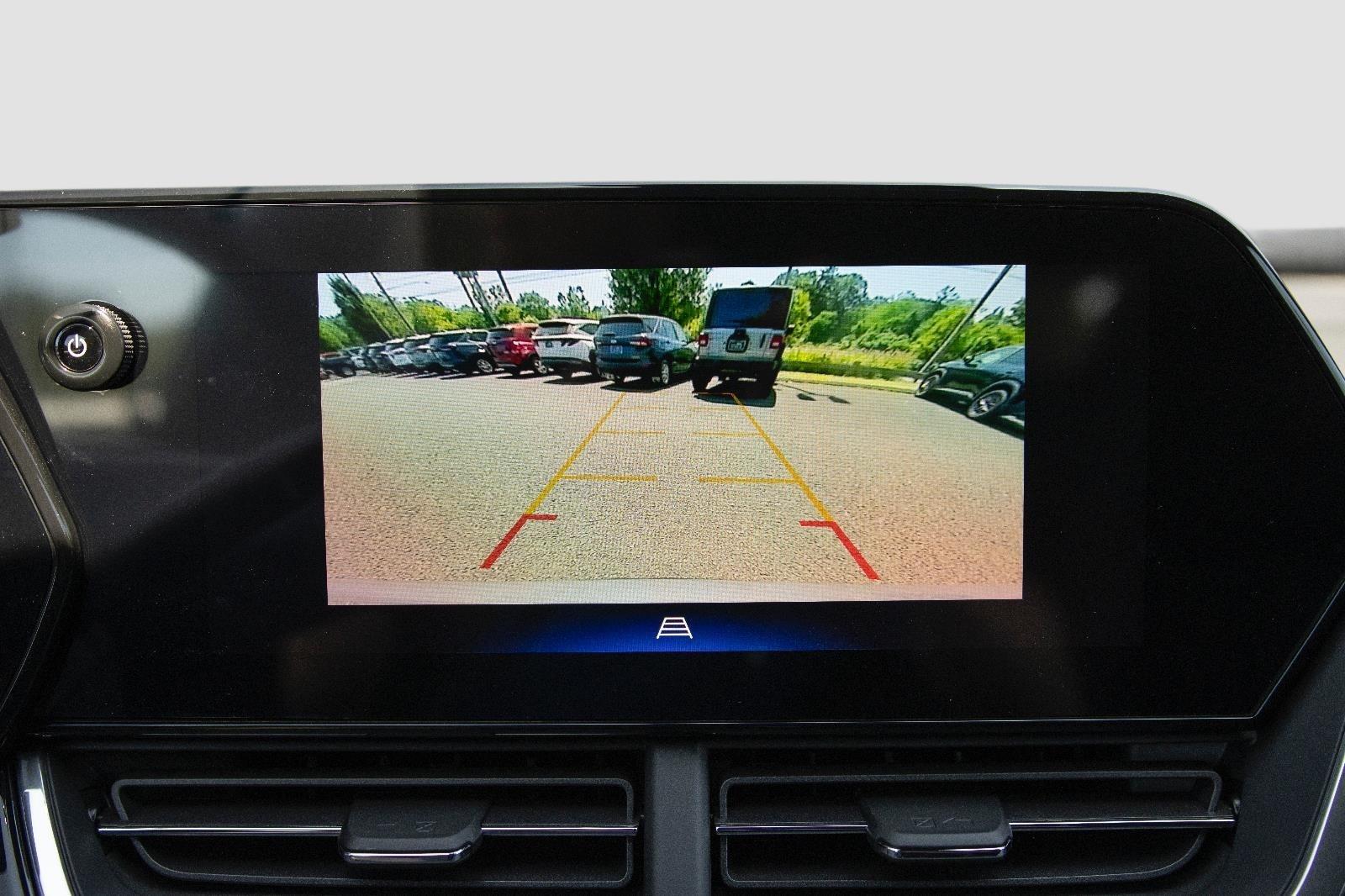 2025 Chevrolet Trax photo 19
