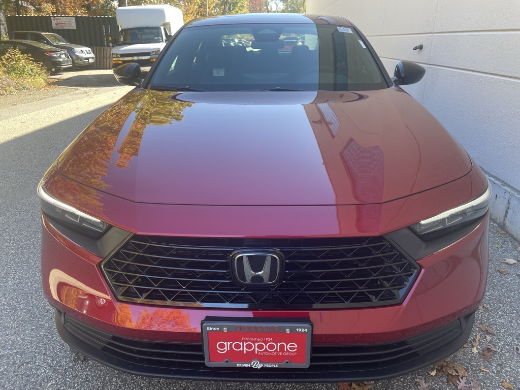 2025 Honda Accord Hybrid Sport photo 2