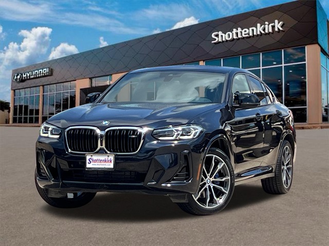 2023 BMW X4 M40i's photo