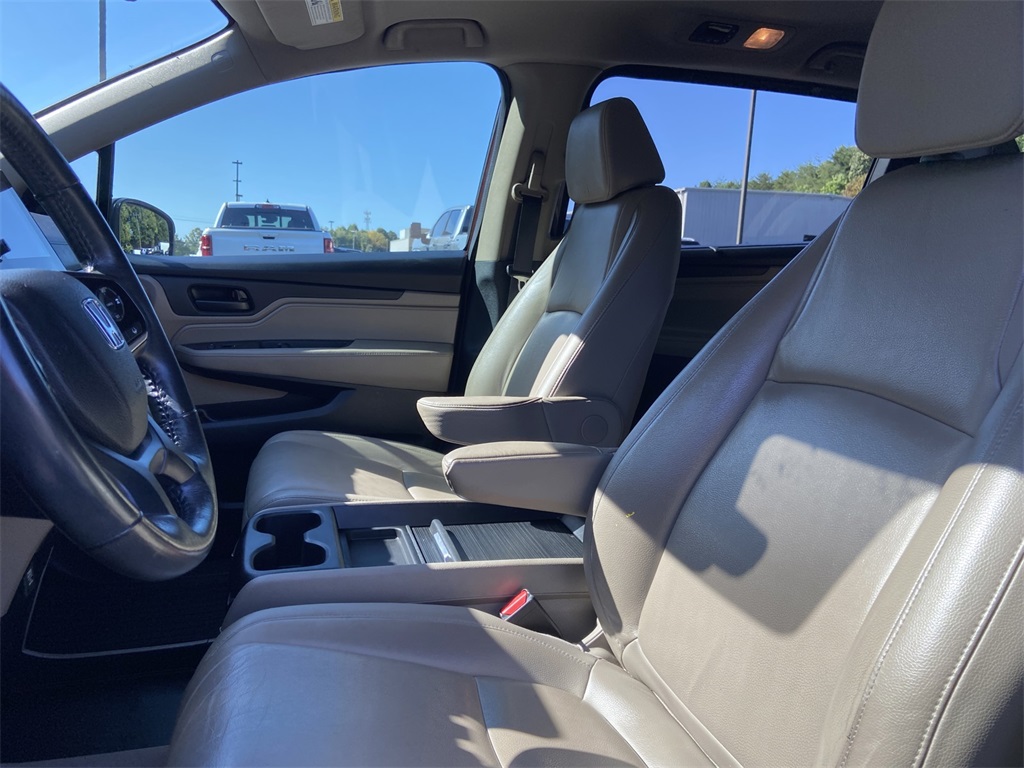 2020 Honda Odyssey EX-L photo 13