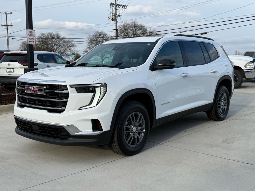 2025 GMC Acadia Elevation's photo