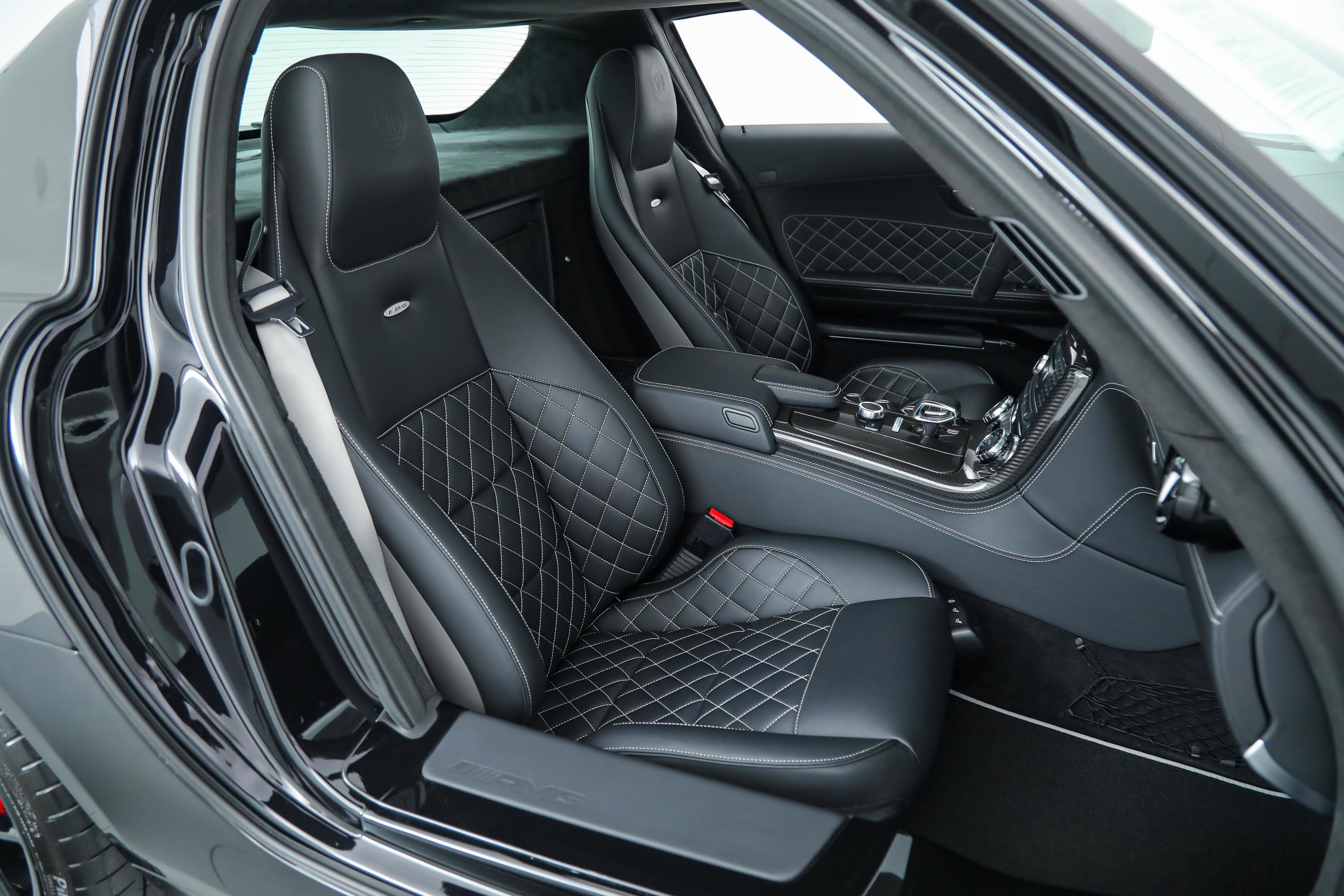 2015 Mercedes Benz SLS AMG photo 25