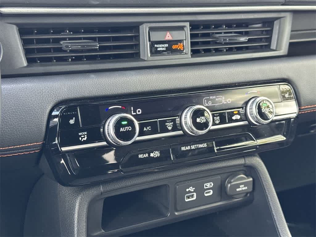2025 Honda Pilot Sport photo 16