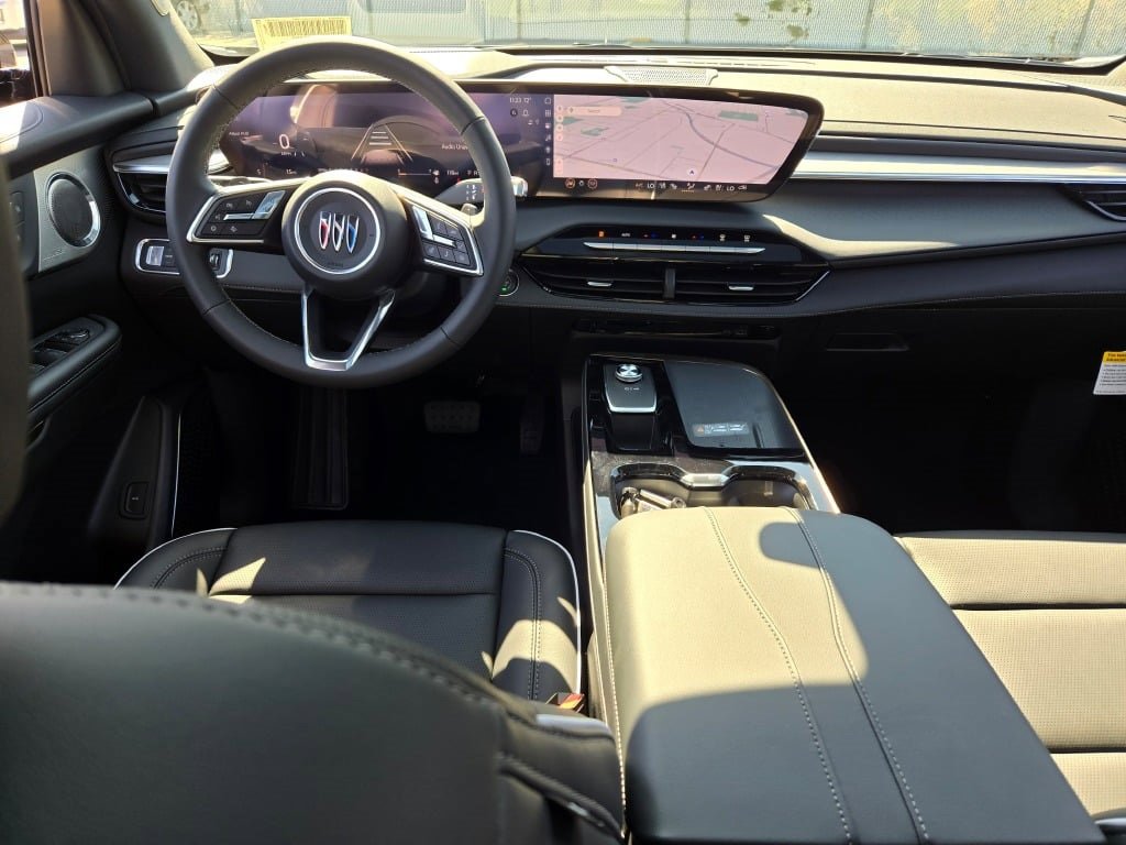 2026 Buick Enclave Avenir photo 16