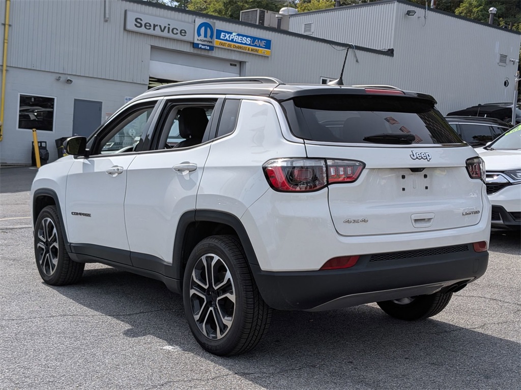 2022 Jeep Compass Limited photo 3