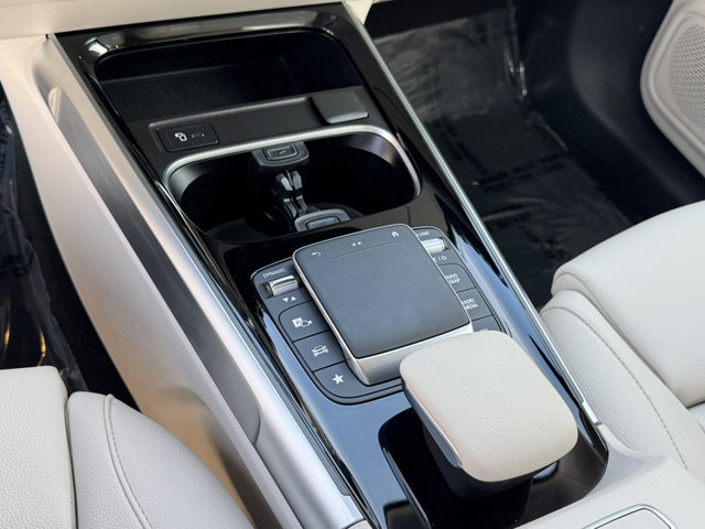 2023 Mercedes Benz EQB 300 4MATIC photo 18