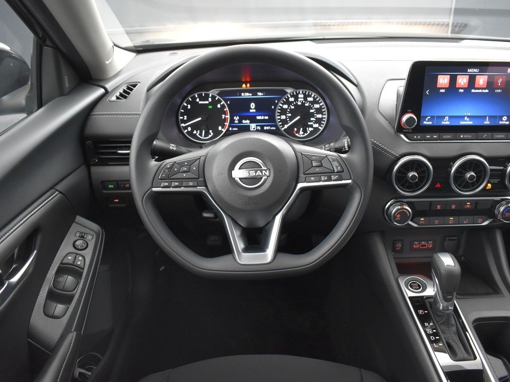 2025 Nissan Sentra SV photo 8