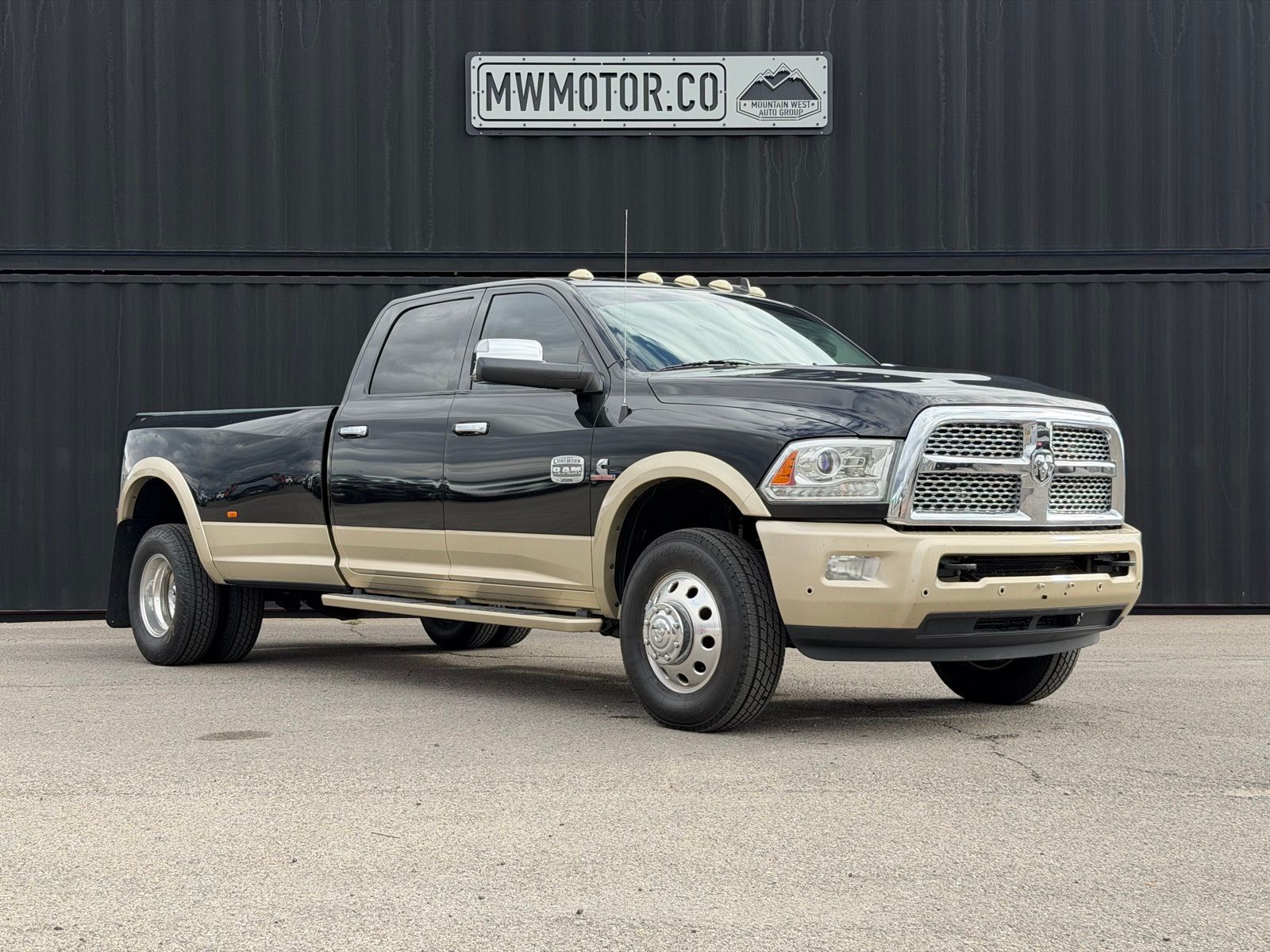 2015 RAM Ram 3500 Pickup Laramie Longhorn's photo