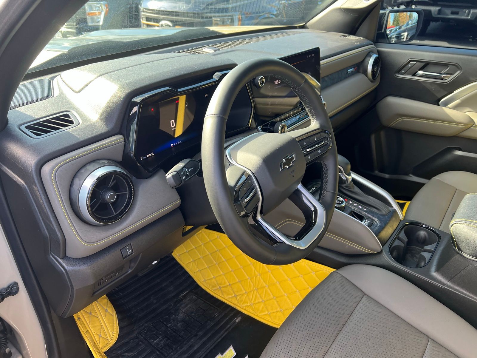 2024 Chevrolet Colorado ZR2 photo 11