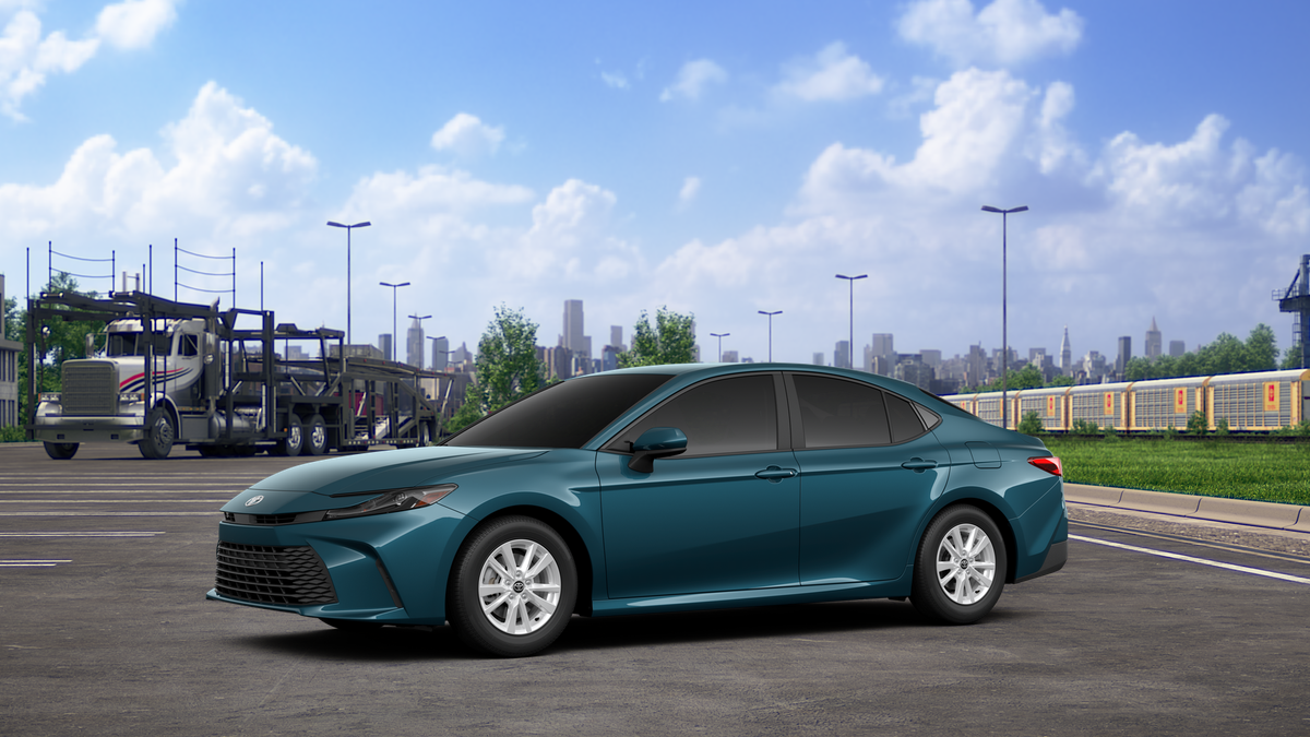 2025 Toyota Camry LE photo 2