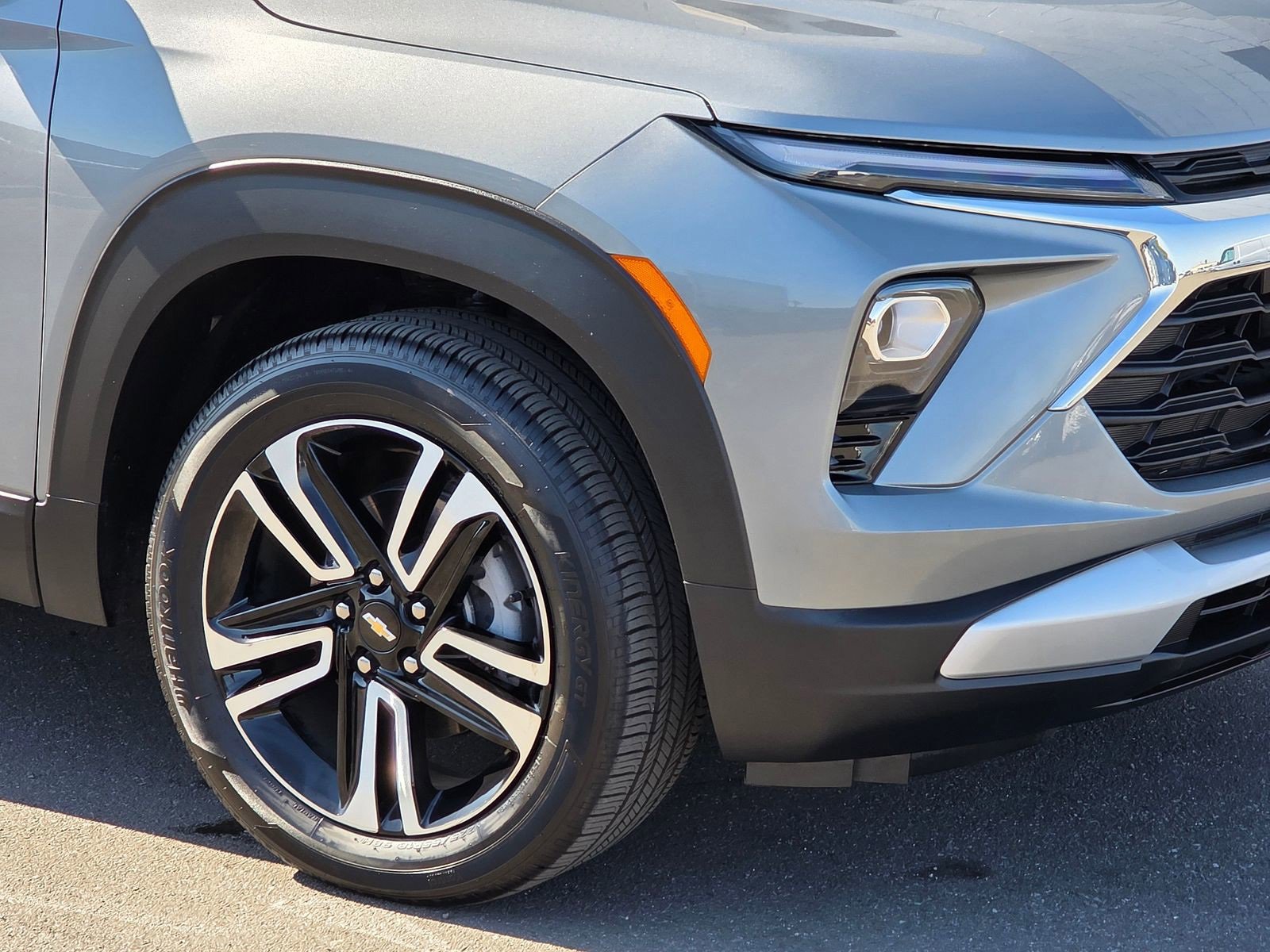 2024 Chevrolet Trailblazer LT photo 4