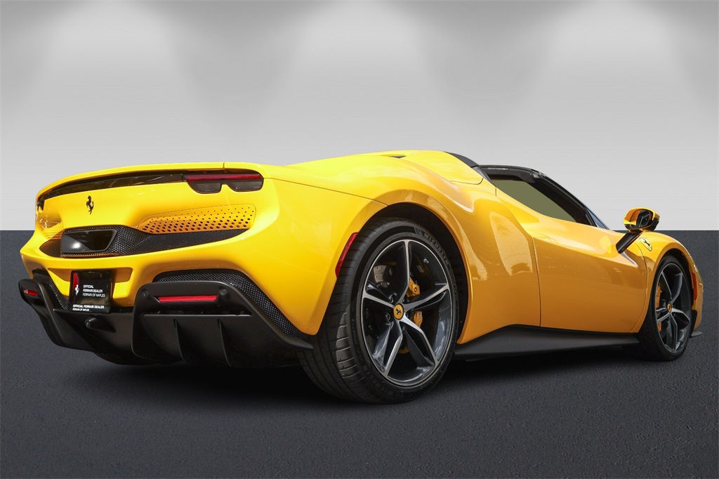 2024 Ferrari 296 GTS photo 3