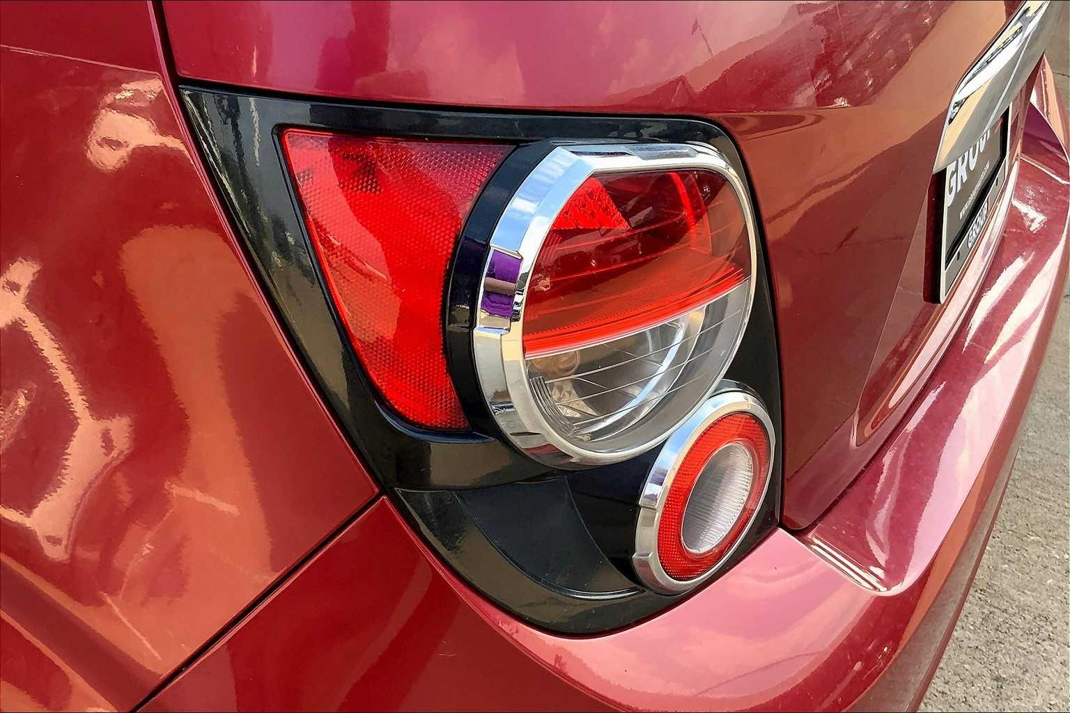 2013 Chevrolet Sonic LTZ photo 24