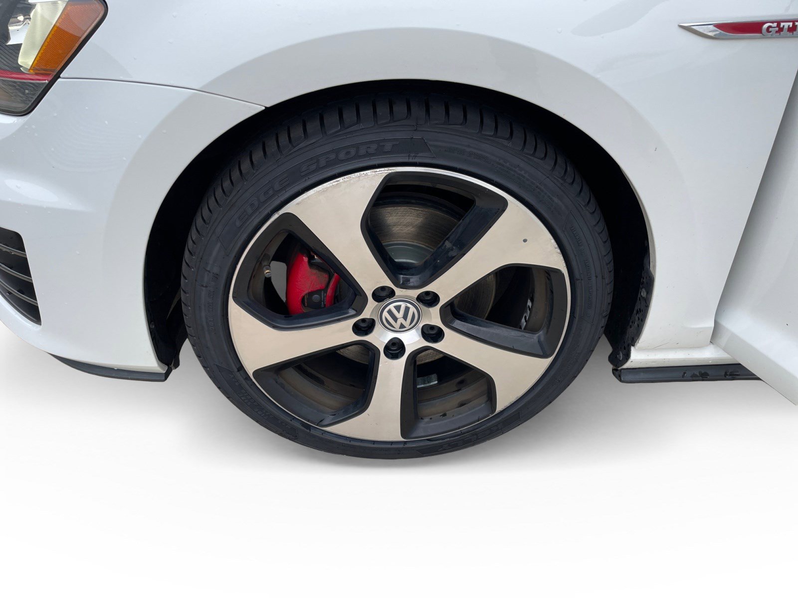 2016 Volkswagen Golf GTI SE photo 12