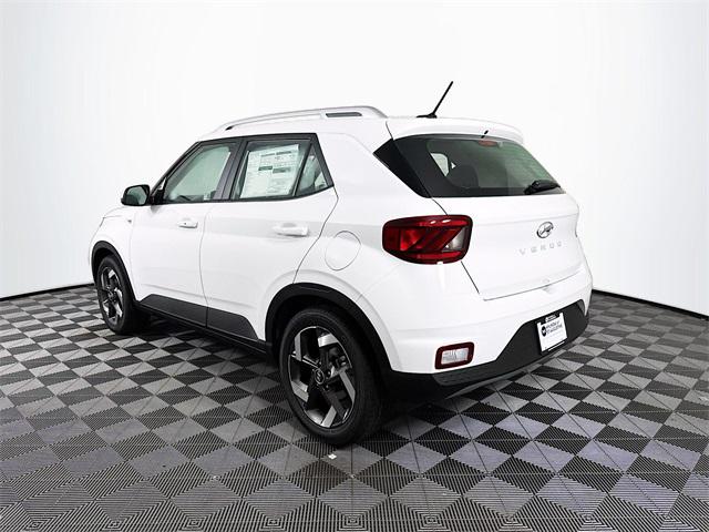 2025 Hyundai Venue SEL photo 4