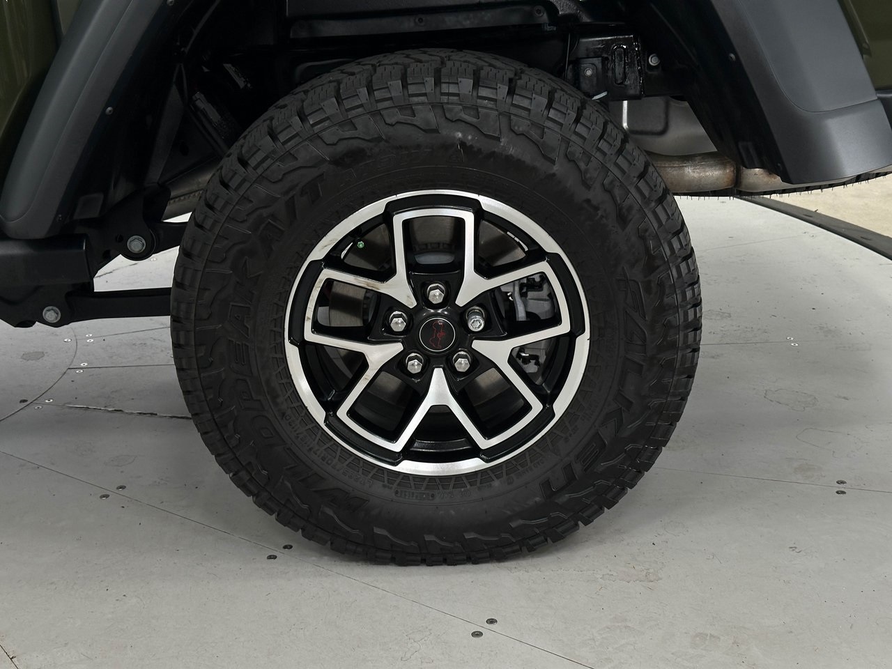 2024 Jeep Gladiator Rubicon photo 30