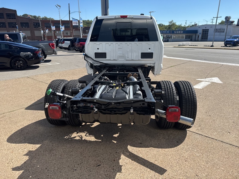 2026 Ford F-350 photo 5