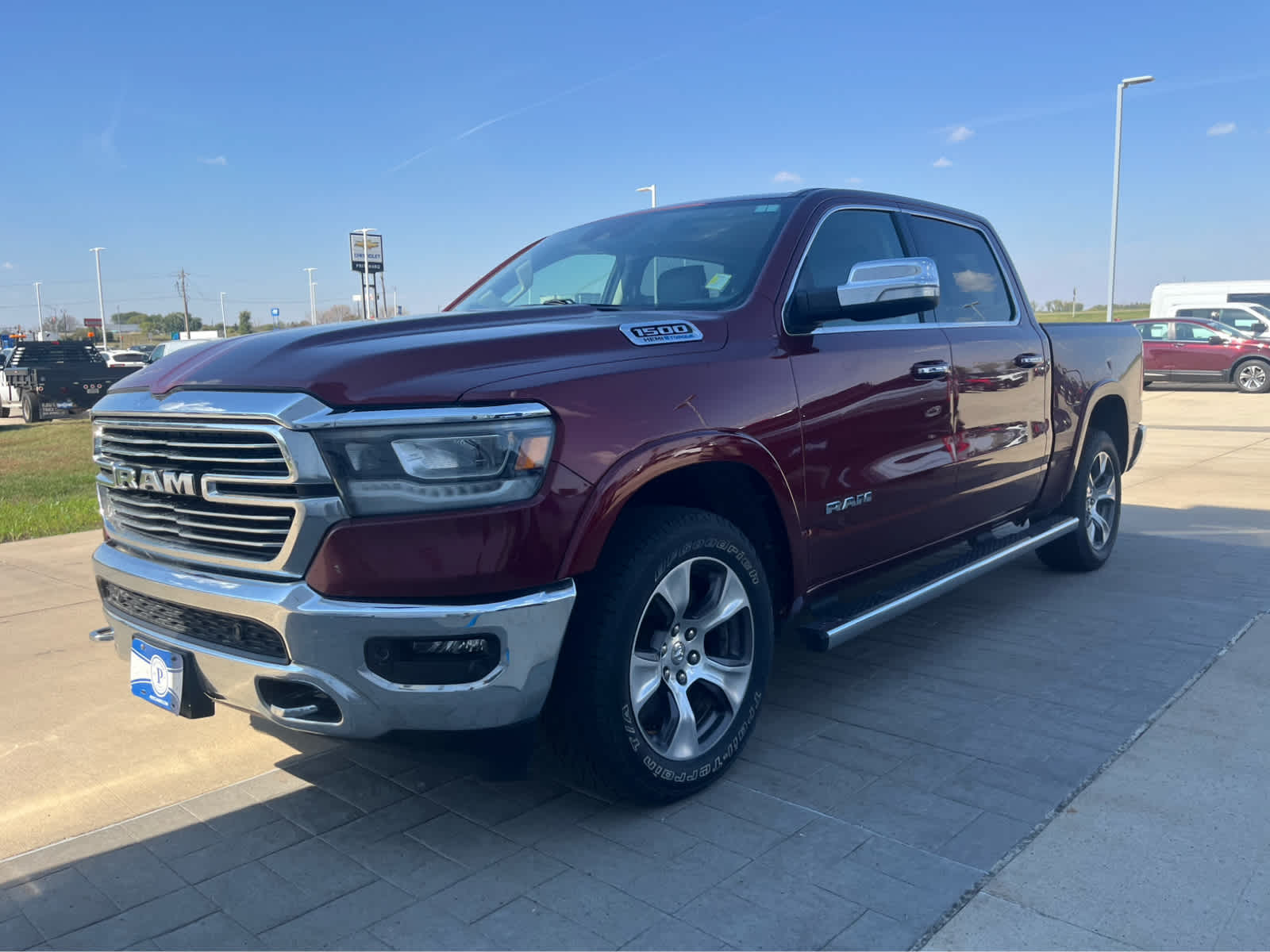 2022 Ram 1500 Laramie photo 2