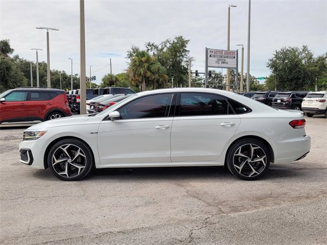 2020 Volkswagen Passat 2.0T R-Line photo 6