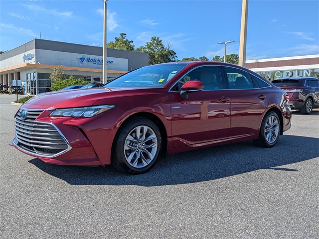 2019 Toyota Avalon Hybrid XLE Plus photo 8