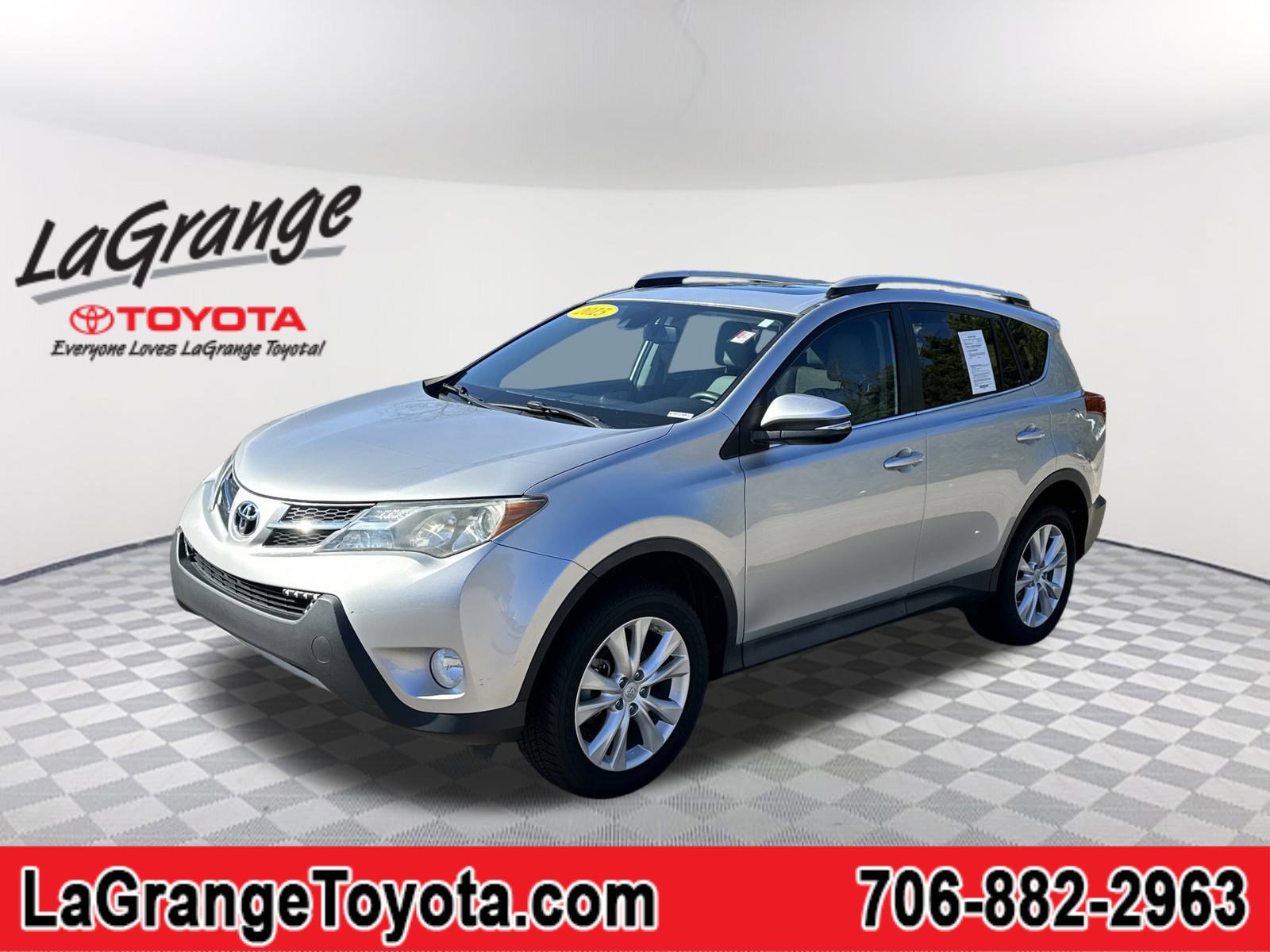 2015 Toyota RAV4 Limited's photo