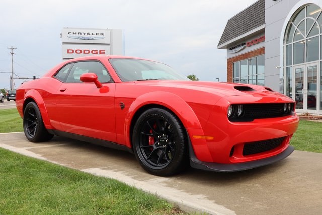 2022 Dodge Challenger SRT8 Hellcat Redeye Widebody photo 2