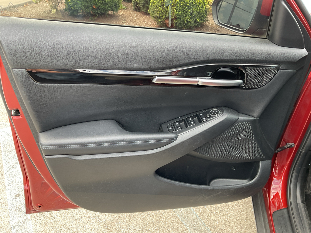 2023 Kia Seltos S photo 12
