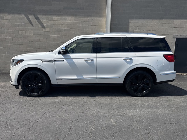 2018 Lincoln Navigator Black Label photo 7