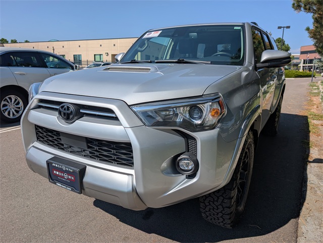 2022 Toyota 4Runner TRD Off-Road Premium photo 6
