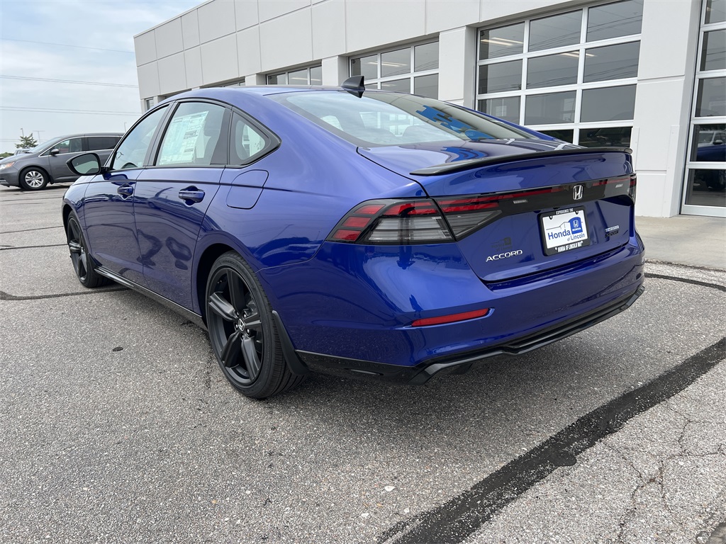 2025 Honda Accord Hybrid Sport-L photo 6