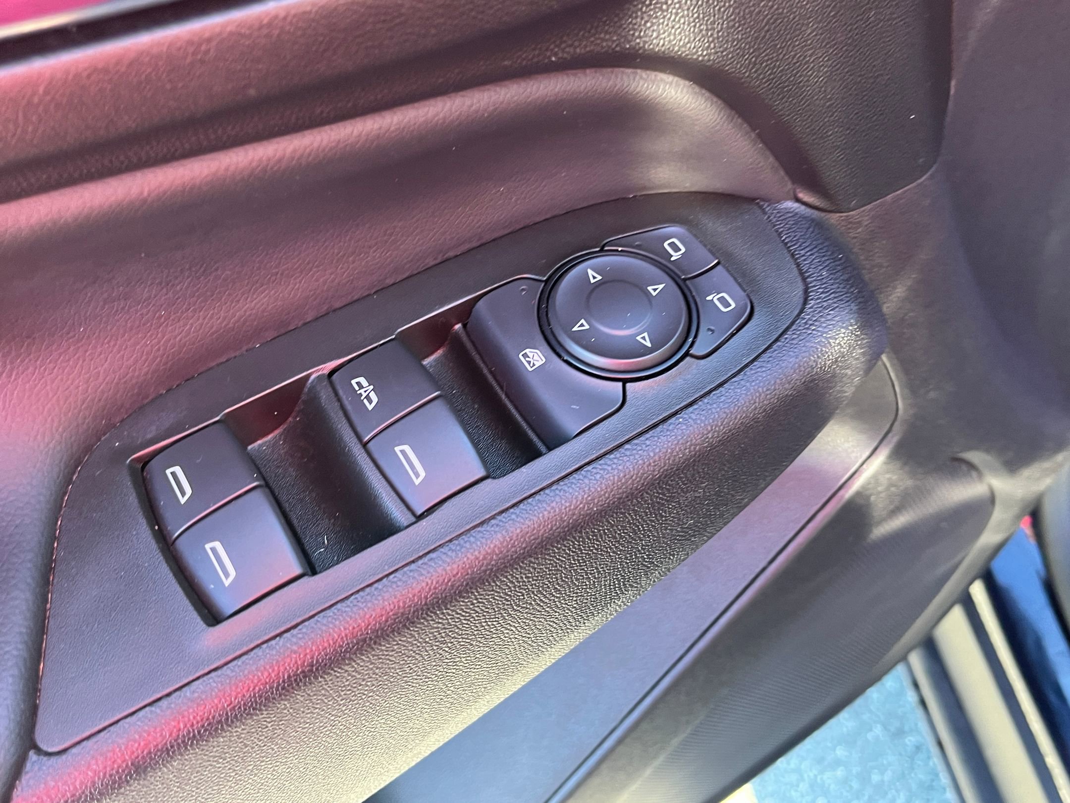 2021 Chevrolet Equinox LT photo 12