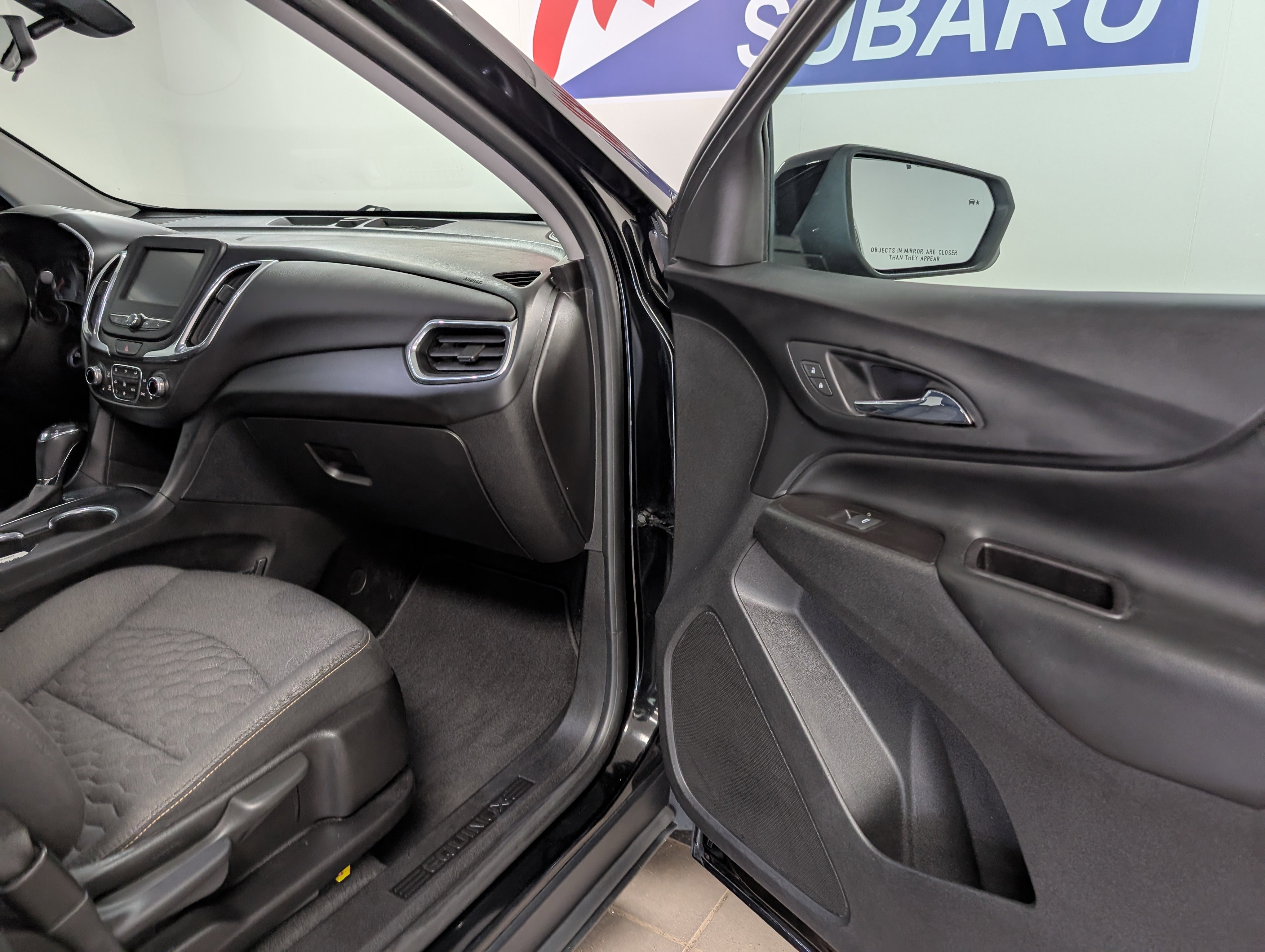 2018 Chevrolet Equinox LT photo 14