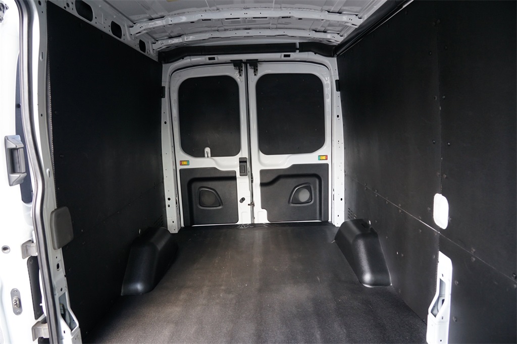 2023 Ford Transit photo 18