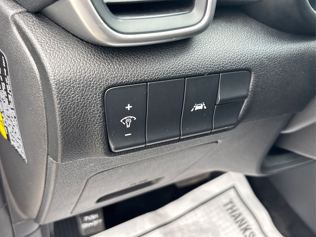 2020 Kia Sportage LX photo 29
