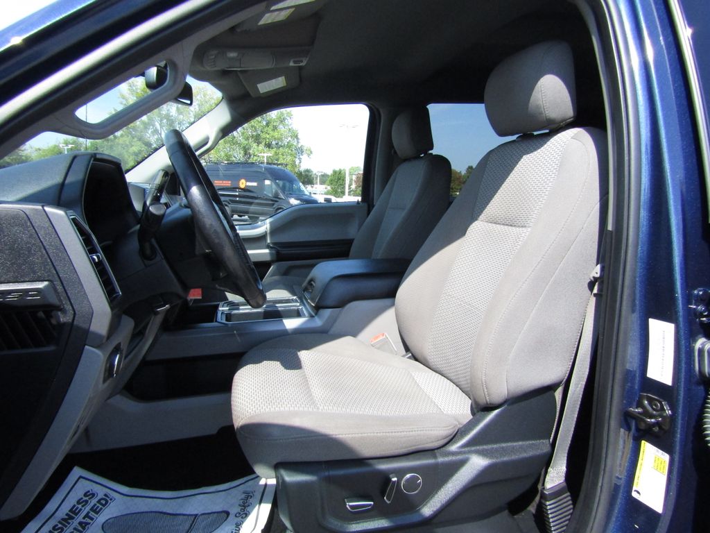 2018 Ford F-150 XLT photo 12