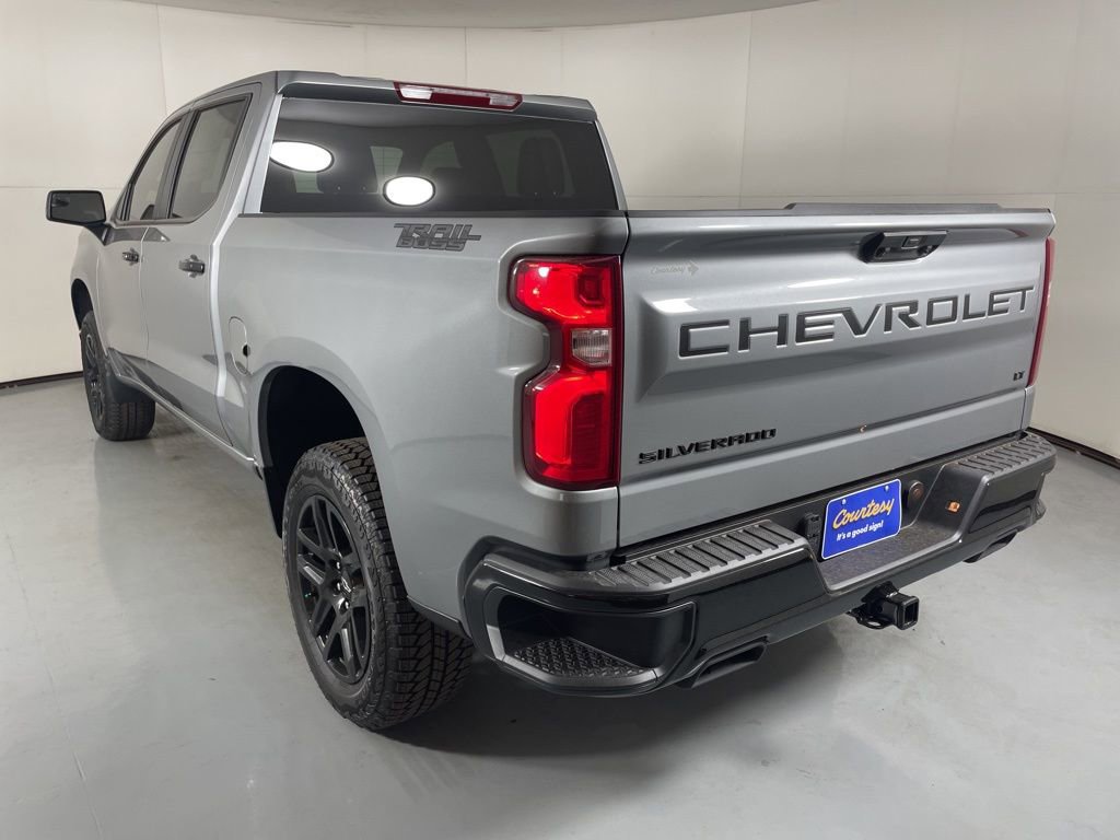 2026 Chevrolet Silverado 1500 LT Trail Boss photo 2