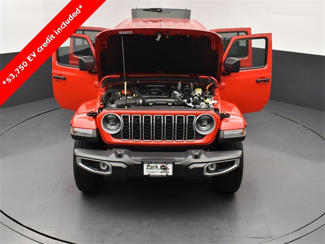 2025 Jeep Wrangler Sahara 4xe photo 25