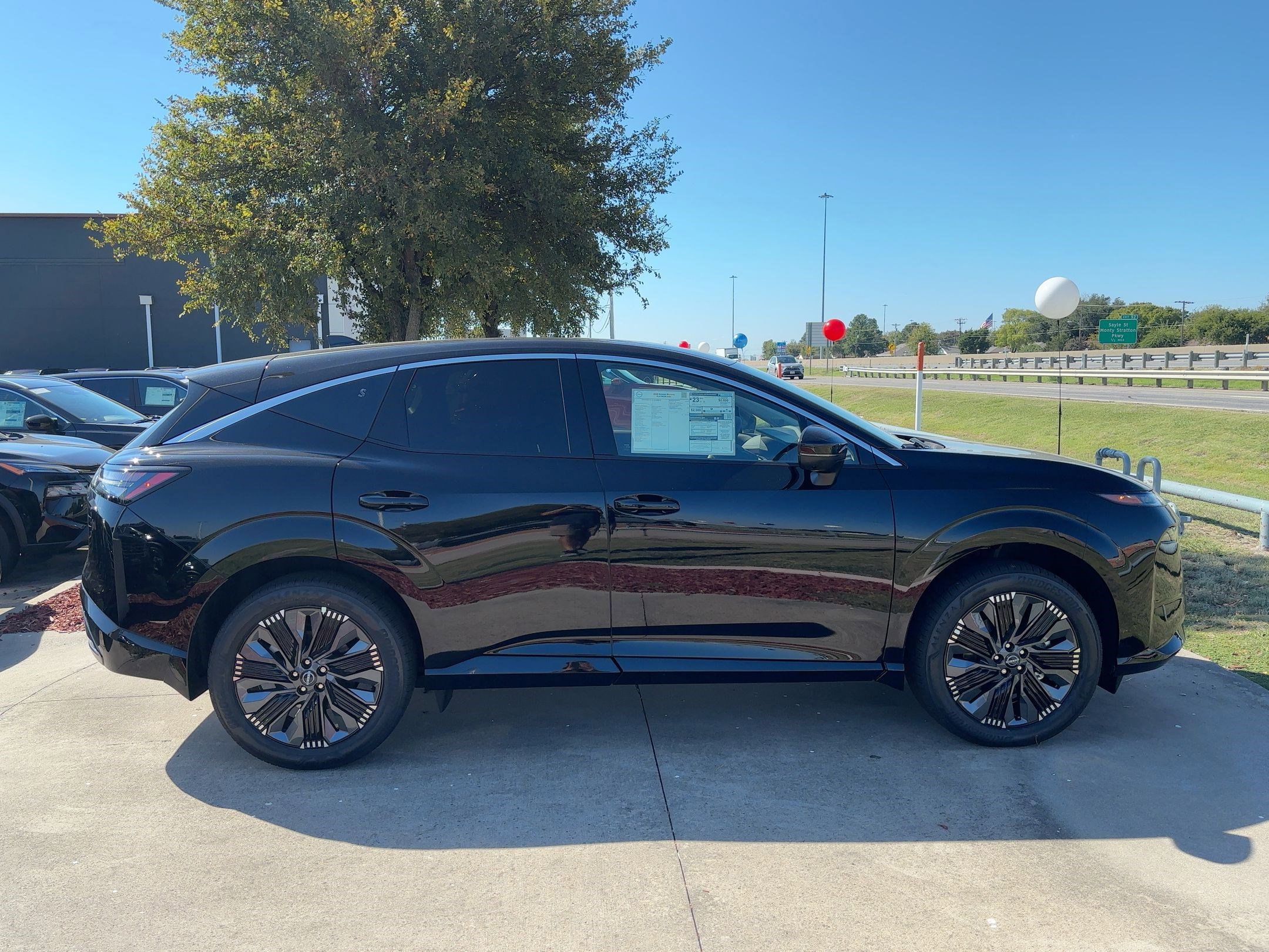 2026 Nissan Murano Platinum photo 8