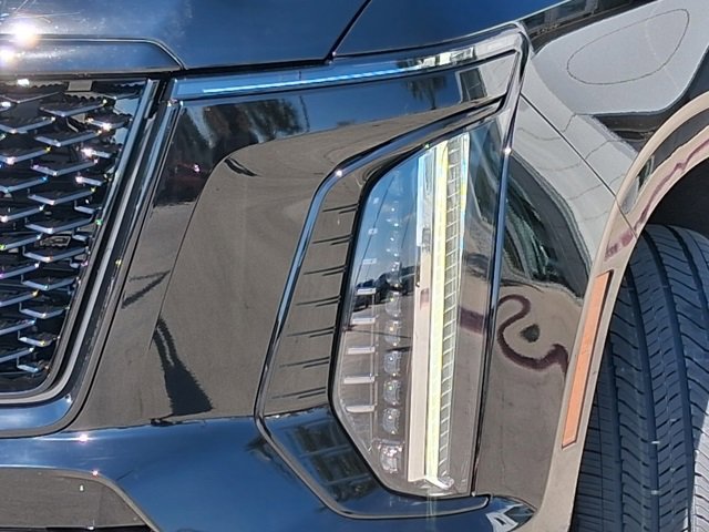 2025 Cadillac Escalade ESV V-Series photo 4